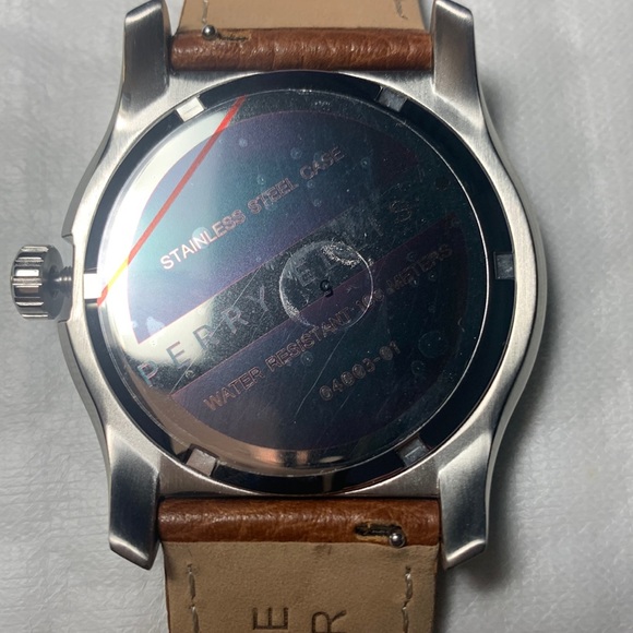 Perry Ellis Men’s Elegant Watch. Silver - With Date - Picture 5 of 7